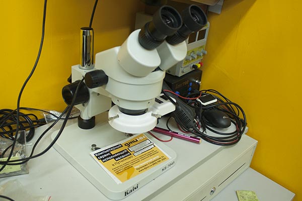 Микроскоп для ремонта компьютера